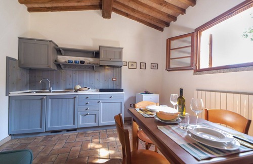 Patresi Apartment | Beautiful apartment for 4 people with WIFI, A/C, TV and terrace
