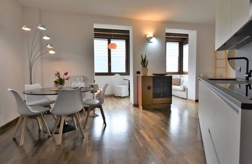 Ardenno Apartment | Beautiful apartment for 5 guests with WIFI, pool, TV, terrace and parking