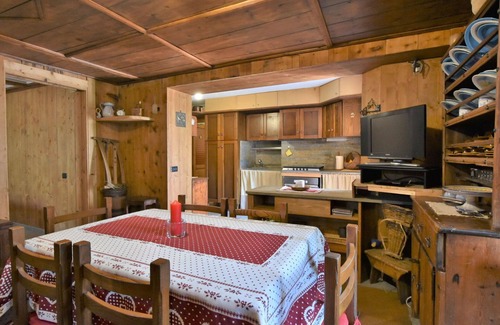 Fraccia Apartment | Beautiful apartment for 4 people with WIFI, TV, pets allowed and parking