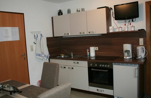 Pians Apartment | Beautiful apartment for 4 guests with WIFI, TV, patio, pets allowed, panoramic view and parking