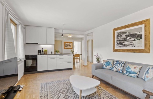 Parpan Apartment | Beautiful apartment for 4 people with WIFI, TV and balcony