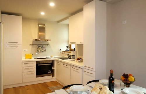 Olgiasca Apartment | Beautiful apartment for 4 people with WIFI, TV, terrace, pets allowed and parking
