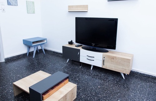 Keratsinion Apartment | Beautiful Apartment in Piraeus