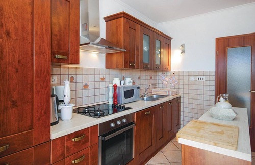 Lovran Apartment | Beautiful apartment in Lovran with WiFi