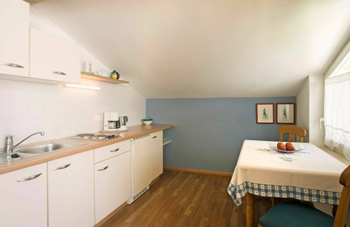 Postal Apartment | Beautiful apartment for 3 people with pool, WIFI, hot tub, A/C, TV, balcony and pets allowed