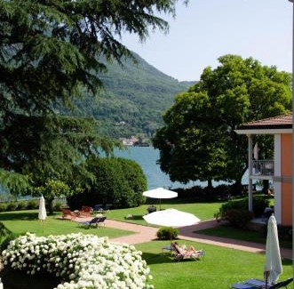 Porto Ceresio Apartment | Beautiful apartment on the lake, pool & parking - Nr 123