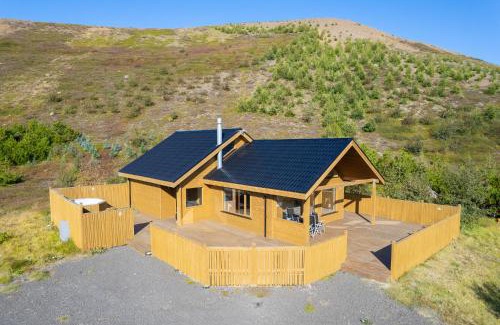Hauganes House | Beautiful cabin near Grenivík