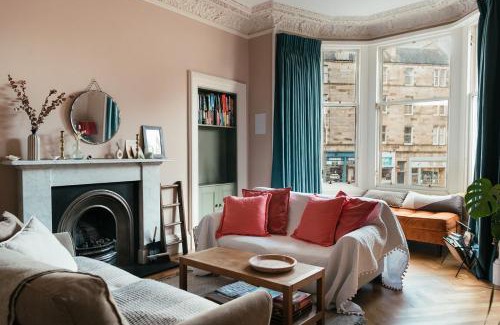 Marchmont Apartment | Beautiful central Edinburgh Apartment