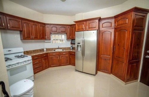 Jarabacoa Apartment | Beautiful centrally located 3 Bedroom apartment