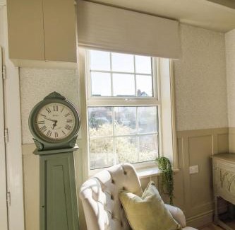 Chester House | Beautiful Chester Cottage