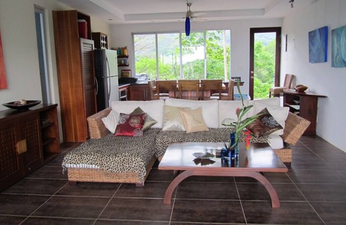 Samara Villa | Beautiful, Contemporary Private Art/Yoga Retreat Home In Paradise!