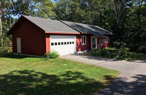 Lincolnville House | Beautiful cottage in the heart of Mid-Coast Maine!