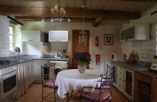 Ploerdut Cottage | Beautiful cottage with exceptional accommodation in a peaceful rural location