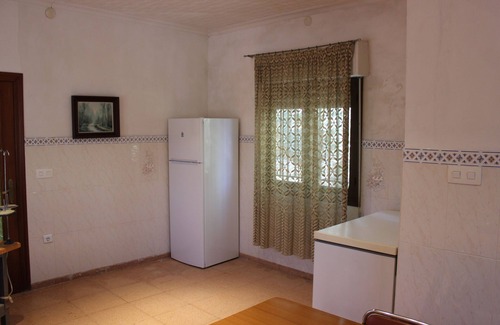 Elche Villa | Beautiful country house with private pool in Elche for 7 people.