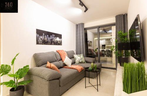 Il-Balluta Apartment | Beautiful, cozy APTs just off the Promenade & WIFI by 360 Estates