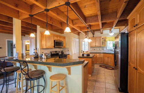 Cold Springs Cabin | Beautiful & Cozy Cabin. Perfect Location, Kid Friendly. Free Starlink WIFI.