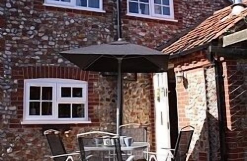 Briston Cottage | Beautiful, Detached, Traditional Norfolk Cottage In Quiet Village Location.