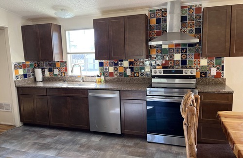 Reserve House | Beautiful entire home, sleeps up to 10! Hunters paradise, private ponds