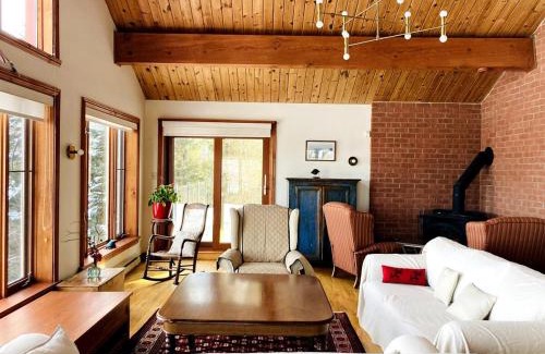Brome-Missisquoi Regional County Municipality Villa | Beautiful estate, site magique, 4 bdr,