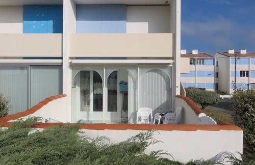 Saint-Hilaire-de-Riez Apartment | Beautiful apartment 60 m from the beach of becs in Saint Hilaire de Riez Vendée,
