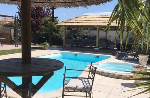 Saint-Jean-de-Cornies House | Beautiful Provencal Villa Paillote private pool, garden 1500m2 spa