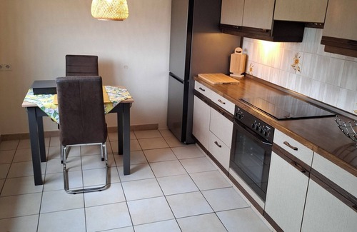 Biebelsheim Apartment | Beautiful furnished apartment in a quiet area with great hiking trails nearby