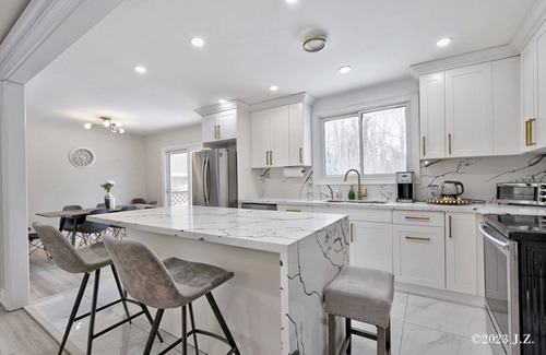 Pefferlaw House | Beautiful Georgina Cottage/House for Rent