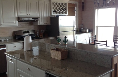 Grand Isle House | Beautiful Grand Isle QUIET East End Beachfront