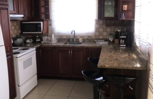 Cartago House | Beautiful House, Master Bedroom With A Jacuzzi, Private Balcony, Mountain View!