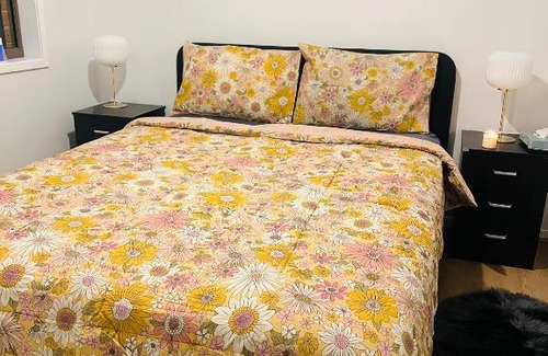 Cranbourne West Bed & Breakfast | beautiful home