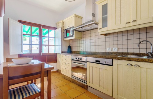 Playa Honda House | Beautiful Home Directly on the Beach with Large Patio, Garden, Ocean View & Wi-Fi