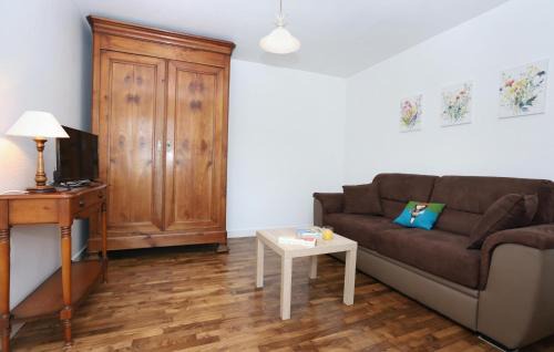 Andouille-Neuville House | Beautiful Home In Andouillé-Neuville