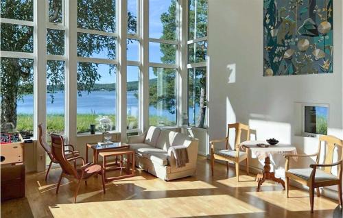 Domsjo House | Beautiful Home In Domsjö With Sauna