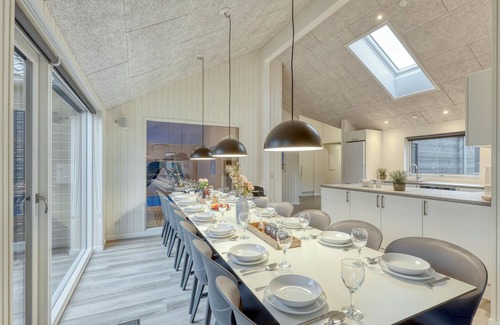 Jesendorf House | Beautiful home in Jesendorf with sauna