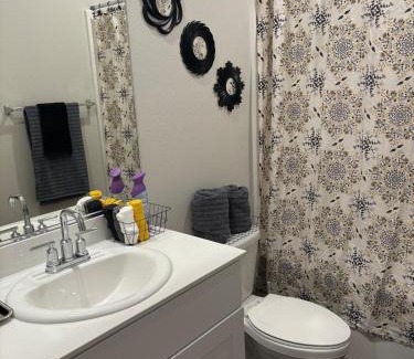 Moreno Valley House | Beautiful Home in Moreno Valley