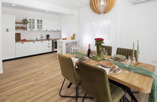 Orbanici House | Beautiful home in Majmajola