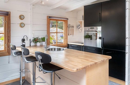 Sarpsborg House | Beautiful home in Skjeberg with kitchen