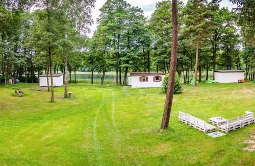 Swiecie House | Beautiful home in Sulnowo with sauna