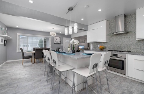 Loma Portal House | Beautiful Home in Sunny San Diego