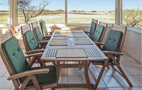 Falkenberg Municipality House | Beautiful Home In Vessigebro With Sauna