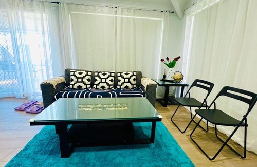 Atwell House | Beautiful home Queen bed near train station