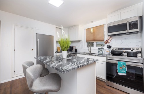 Windsor House | Beautiful House in Great Neighborhood - Rare Find