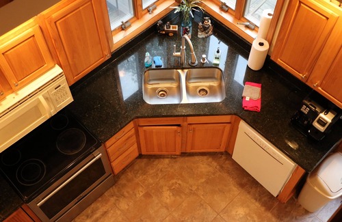 James Creek House | Beautiful House, only 1.2 Miles To Shy Beaver Boat Launch on Raystown Lake