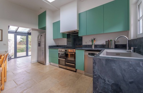 Benais House | Beautiful house with pool in Bourgueil 5 bedrooms/10 peoplen