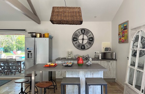 Brax House | Beautiful house with pool