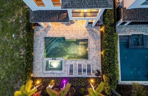 Reunion House | Beautiful House with Pool in Reunion Orlando 10 minutes from Disney