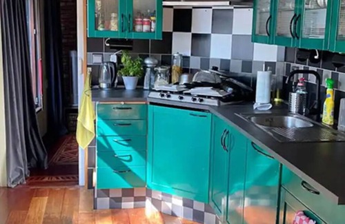 Amsterdam City Centre Boat Rental | Beautiful Houseboat on Canals of Amsterdam City Center