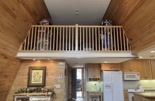 Isanti House | Beautiful Lake home w/hot tub, & 270 ft Lake Shore!