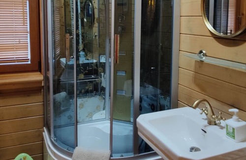 Sikory Juskie House | Beautiful Lakeside House in Masuria, Sleeps 6 adults & 2 small children, Wifi
