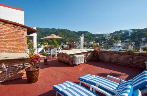 Colonia 5 de Diciembre Apartment | Beautiful Local Apartment with Ocean View & Rooftop Terrace